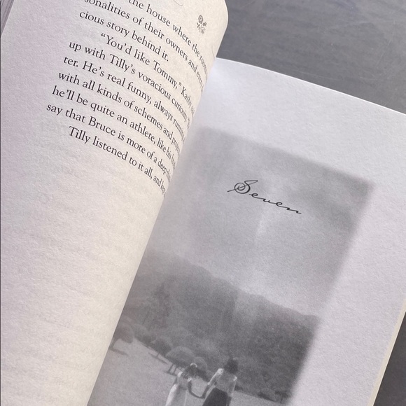 Tilly by Frank E. Peretti Book - Picture 6 of 6